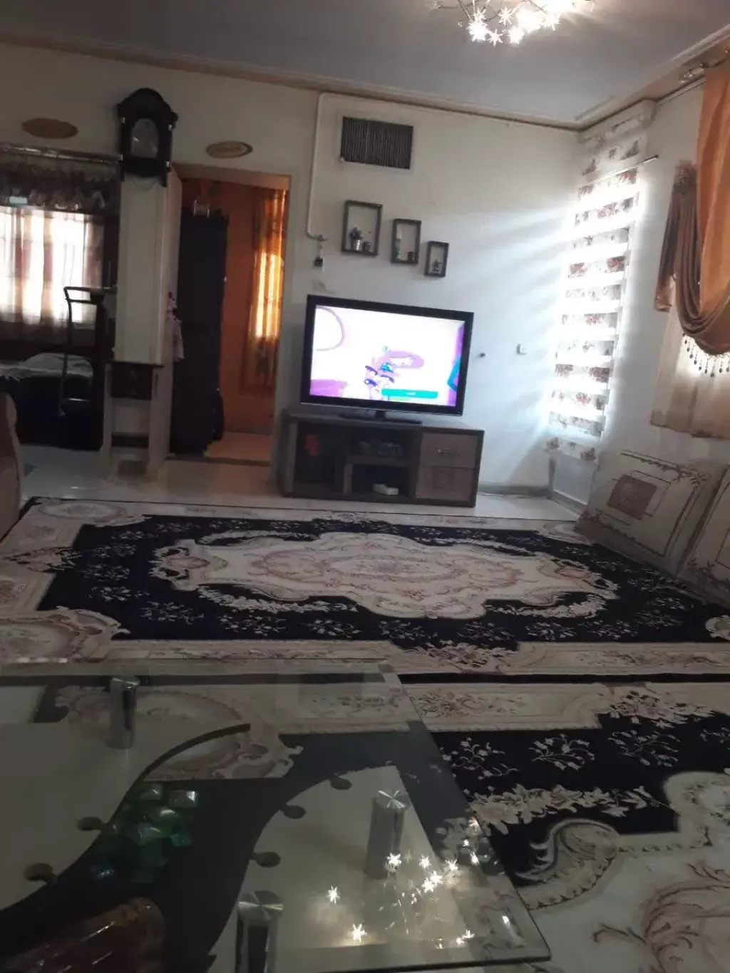 آپارتمان دو خوابه تک واحدی