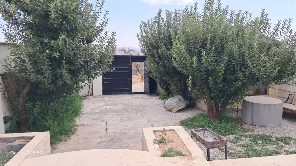 باغچه با امکانات کامل و بسیار زیبا - تصویر 6