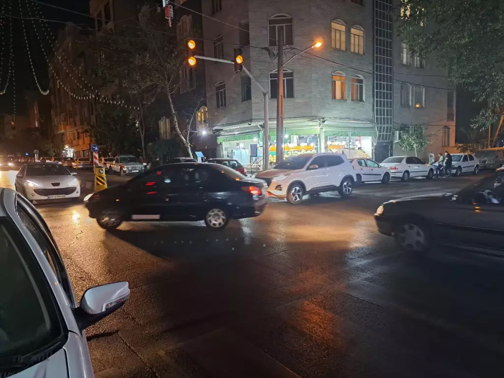 اجاره مغازه جهت هر گونه مشاغل خ اصلی ( سر نبش ) - تصویر 3