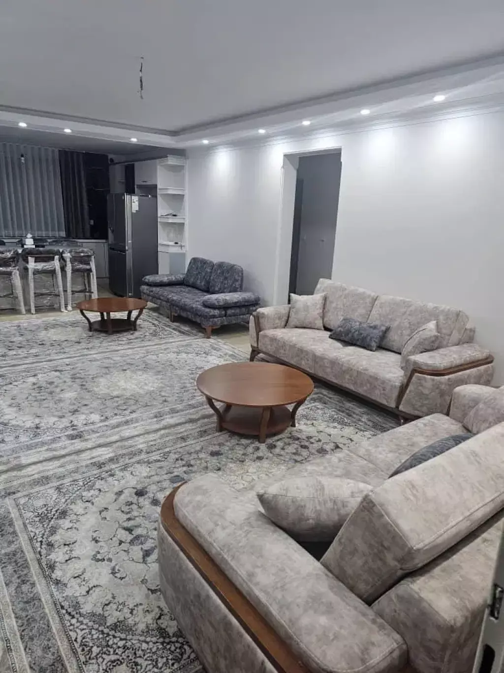 90 متر فول تاپ لوکیش جی