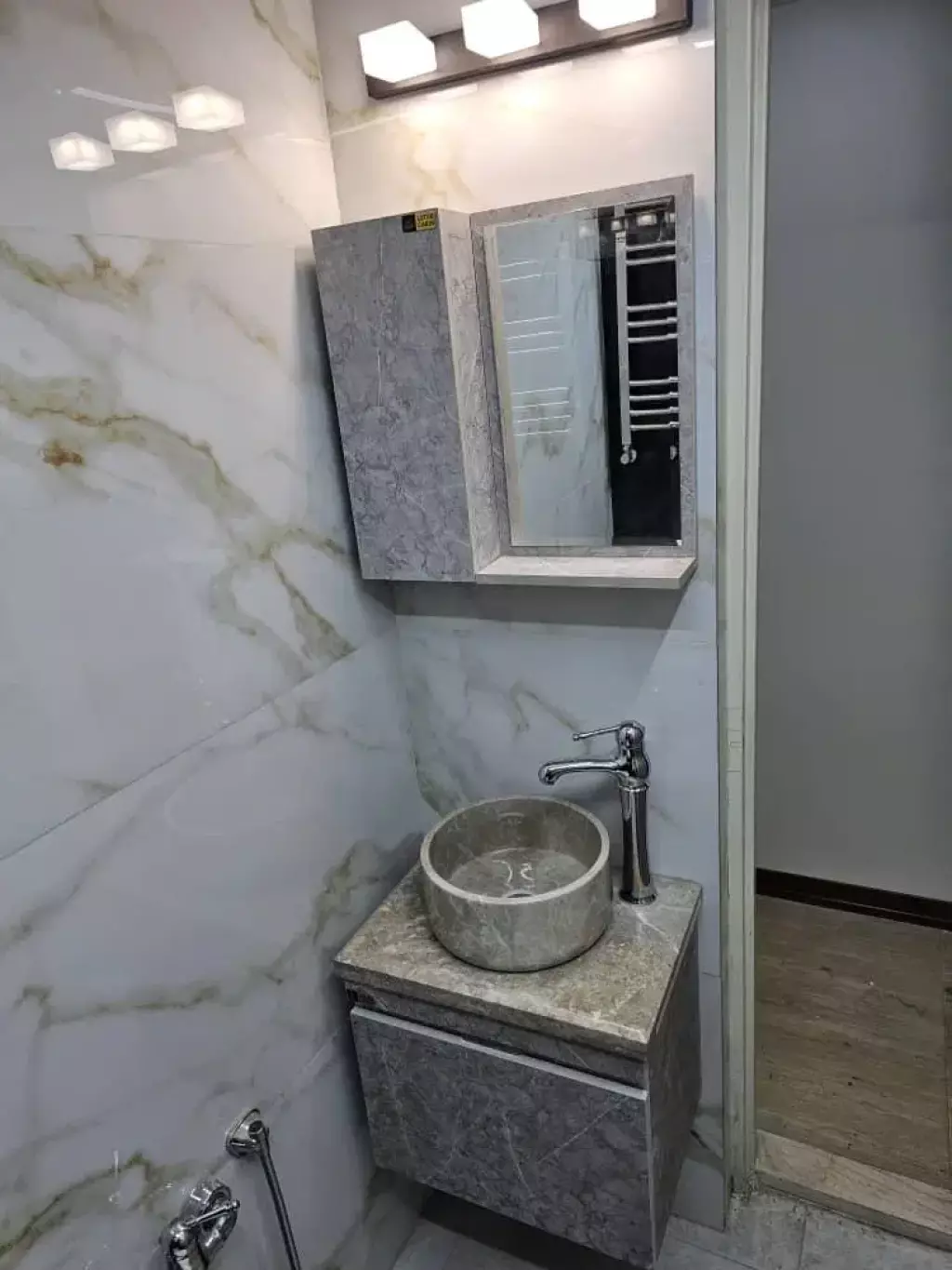 90 متر فول تاپ لوکیش جی - تصویر 6