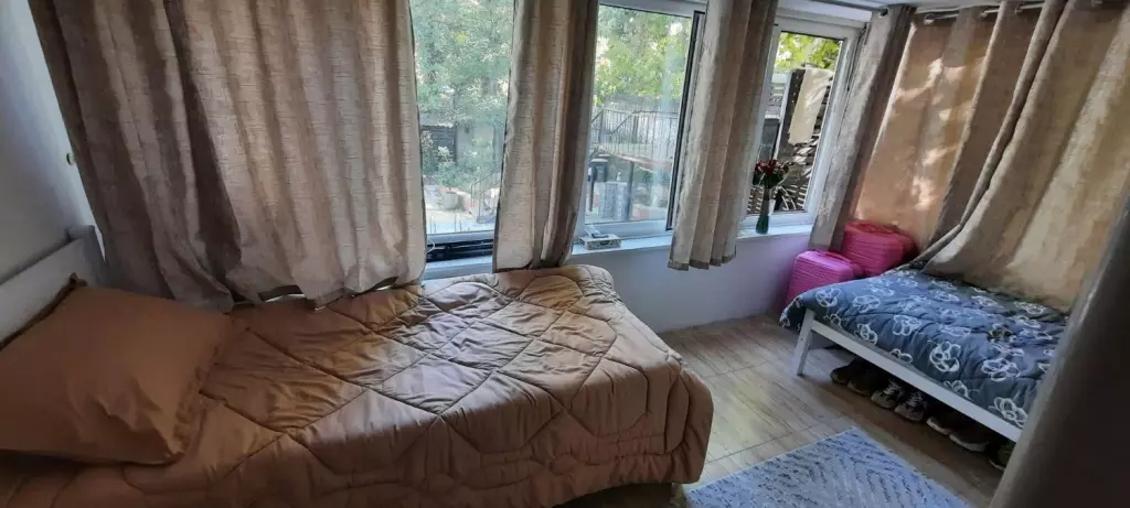 خوابگاه دخترانه آویژه زعفرانیه