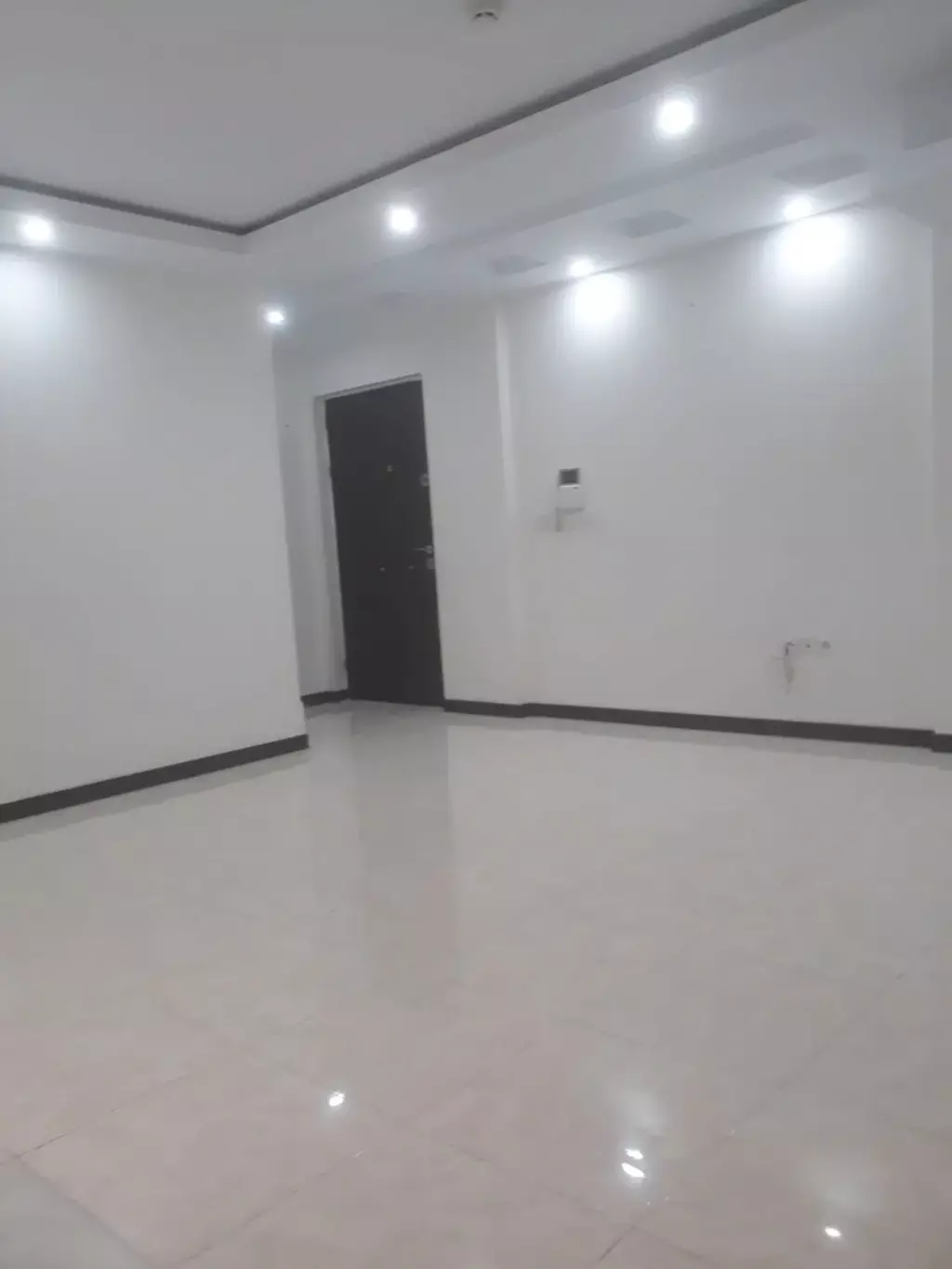 60 متر نارمک جنوبی بر خیابان گلدار - تصویر 2