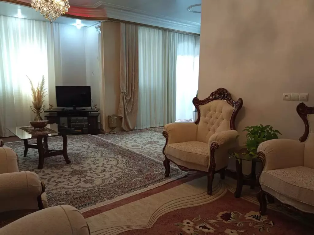 62متری شهرک گلستان فول بازسازی شده