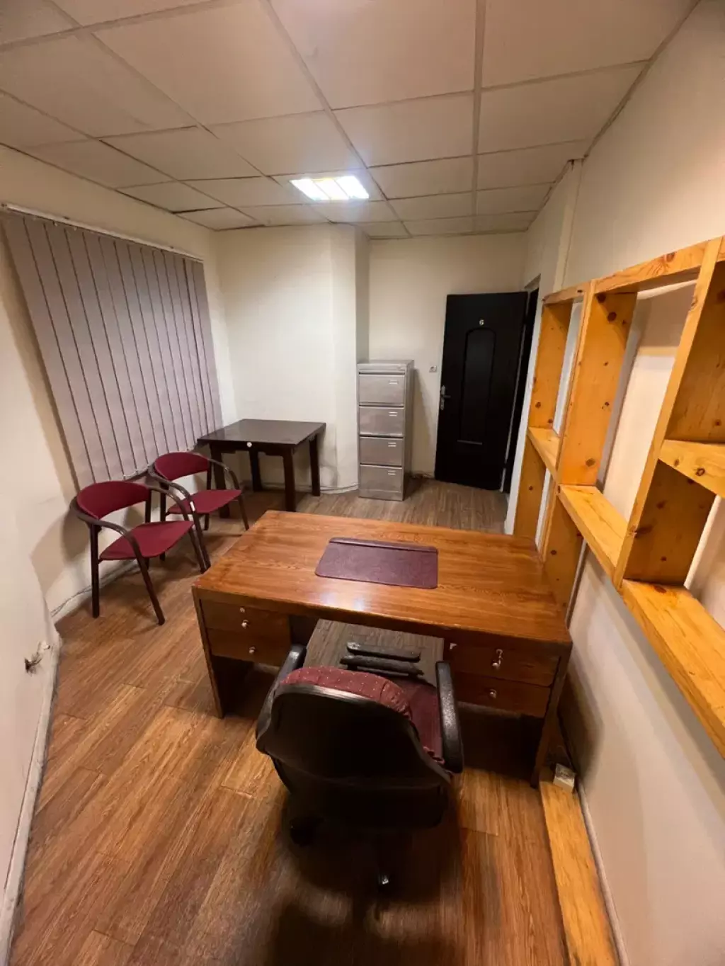 3 اتاق اداری با امکانات در محدوده میدان ولیعصر - تصویر 4