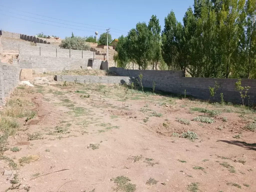 باغچه 1000 متری مناسب ویلاسازی - تصویر 3