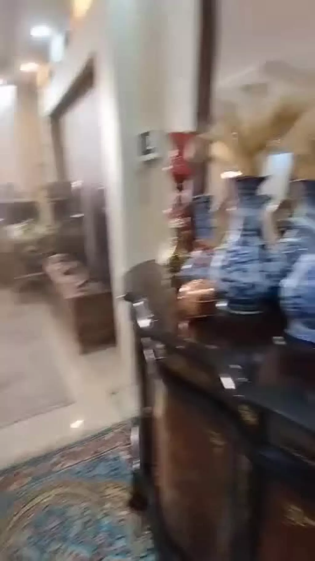 روبرو پارک کوروش 68 متری