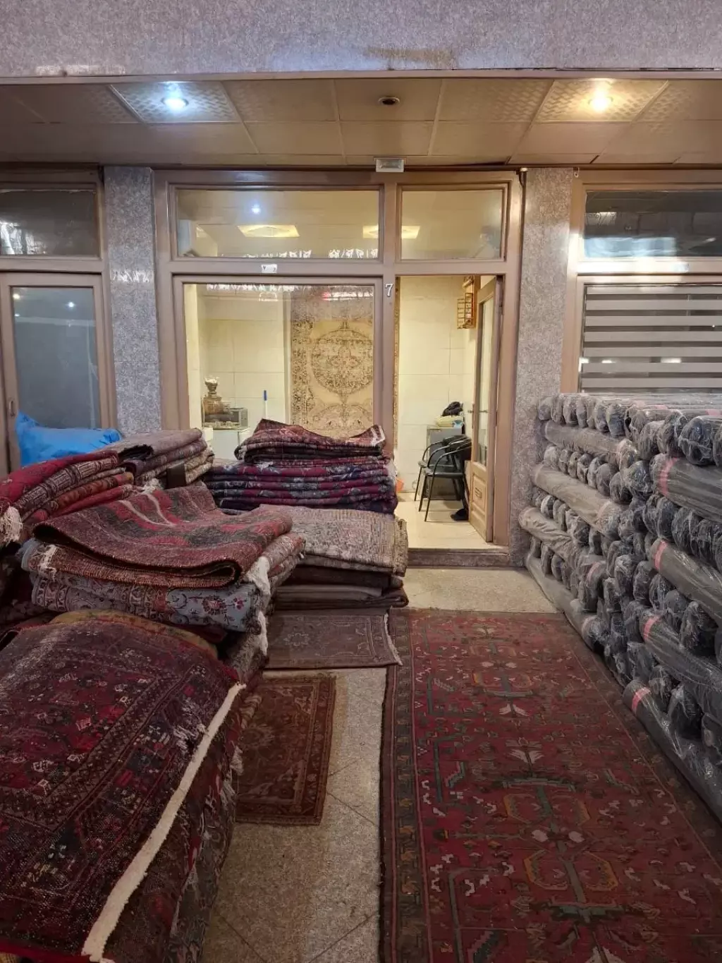 مغازه بازار تهران - تصویر 2