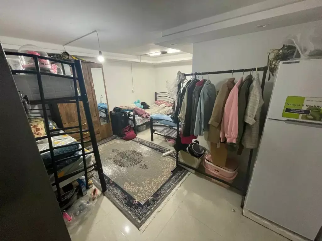 خوابگاه دخترانه ( هفت تیر ) - تصویر 14
