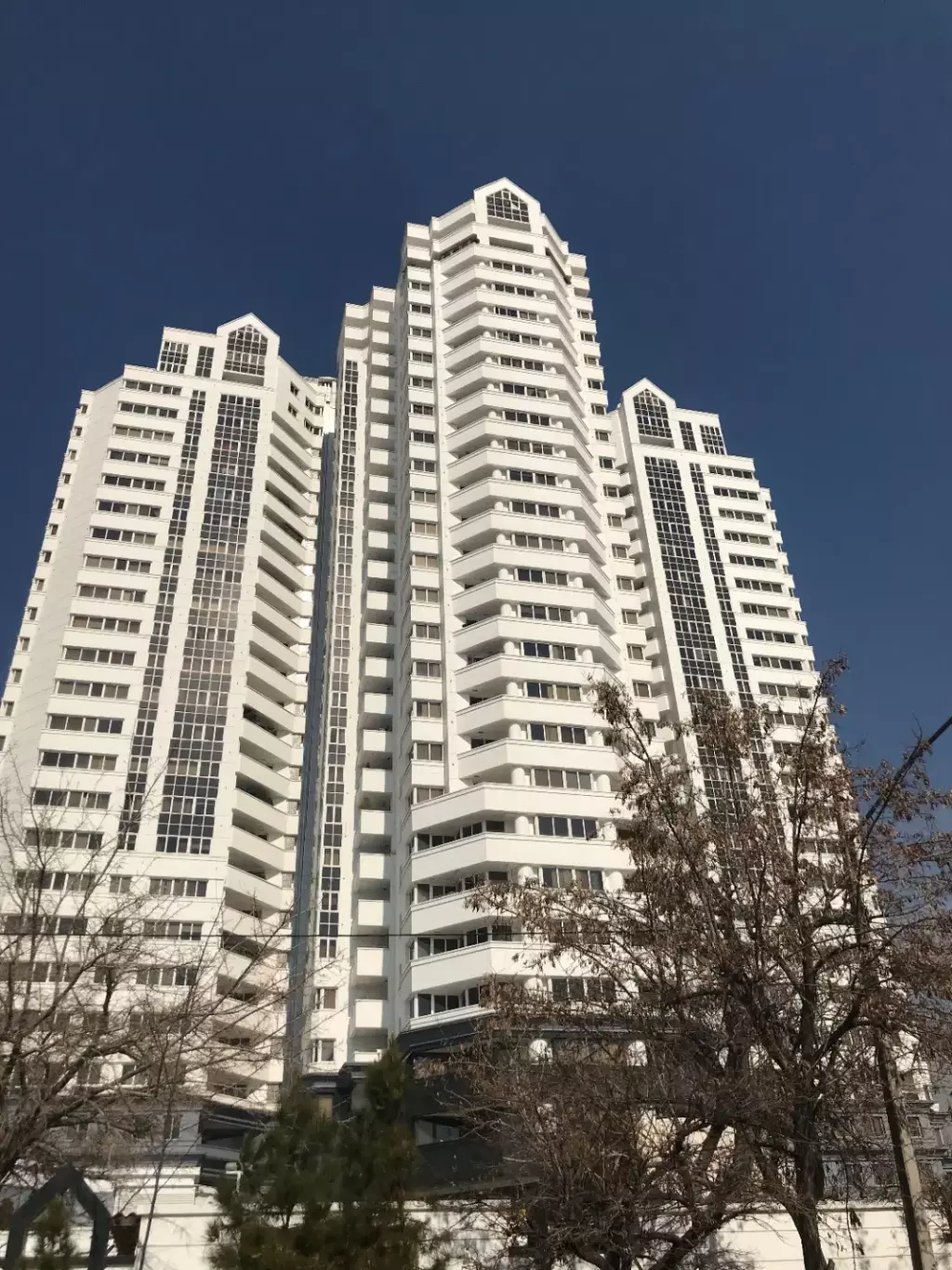 فروش آپارتمان 2 خواب برج ایران زمین