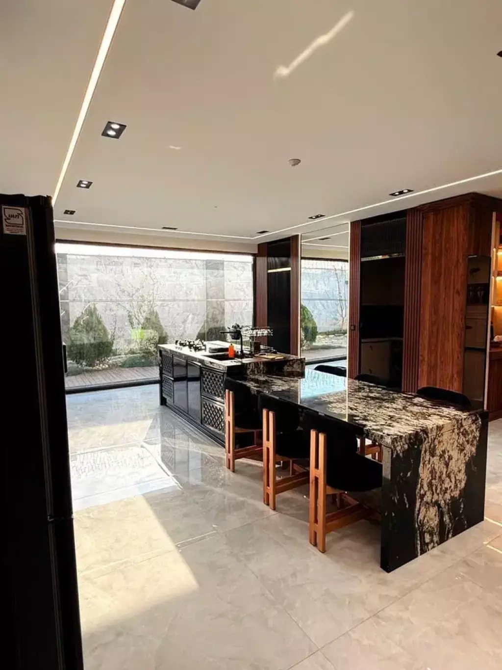 عمارت هیلان لاکچری  دوبلکس استخر و جکوزی ابگرم - تصویر 3