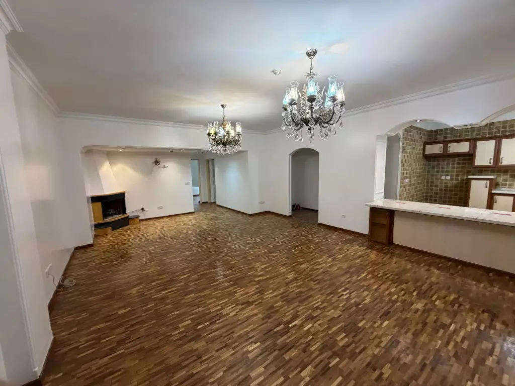 اجاره 130 متر سه خواب پاسداران بوستان هشتم