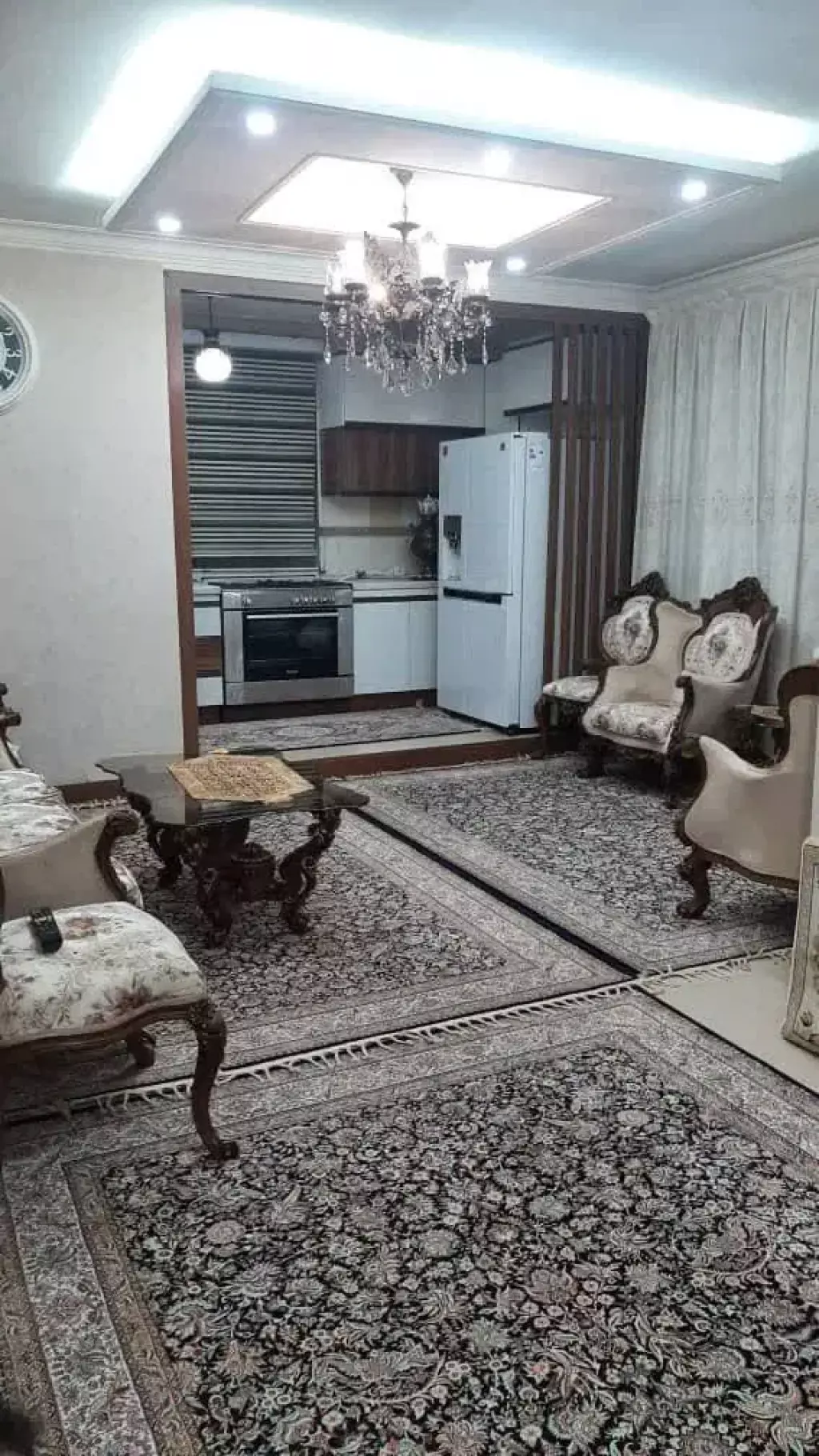 فروش آپارتمان 72متر طبقه چهارم با آسانسور