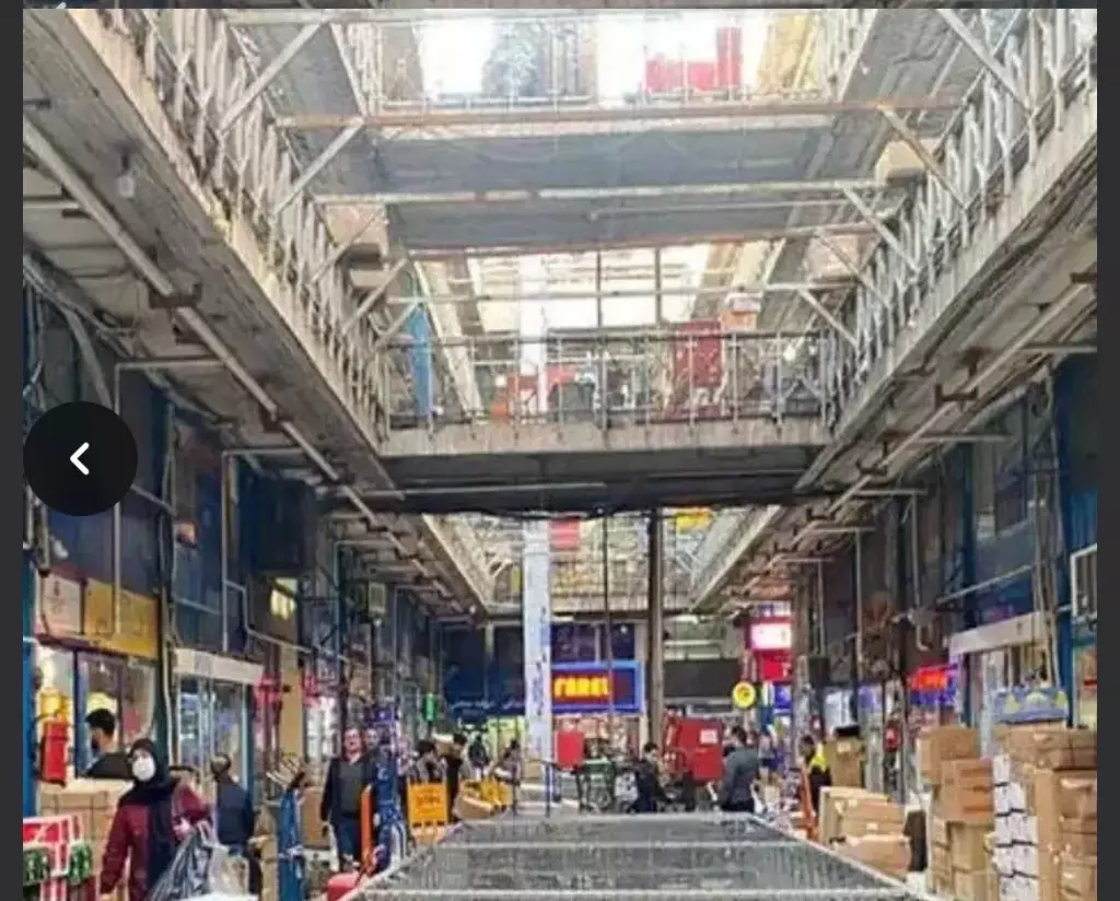مغازه تجاری پاساژ ملت چراغ برق