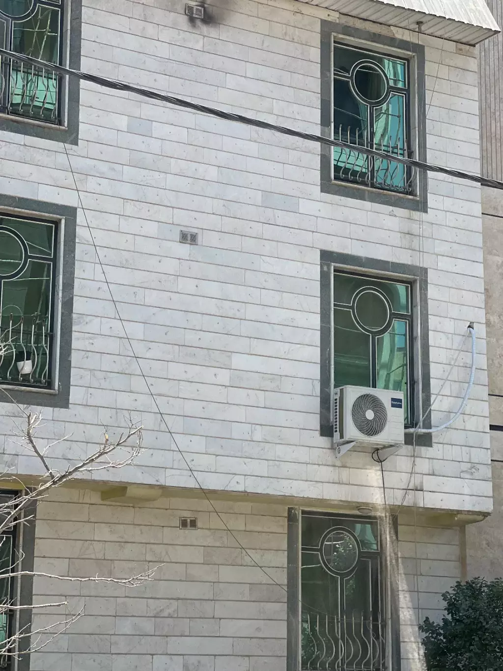 اپارتمان سازمان برنامه شمالی 107 متر
