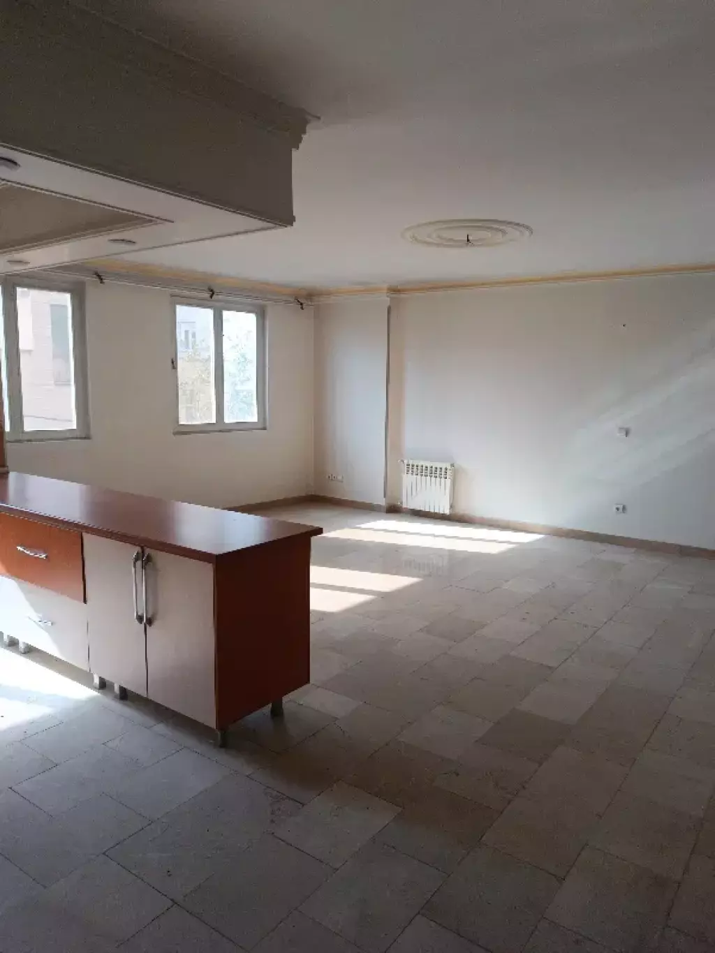 آپارتمان تک واحدی 120متری ط دوم فول امکانات - تصویر 4