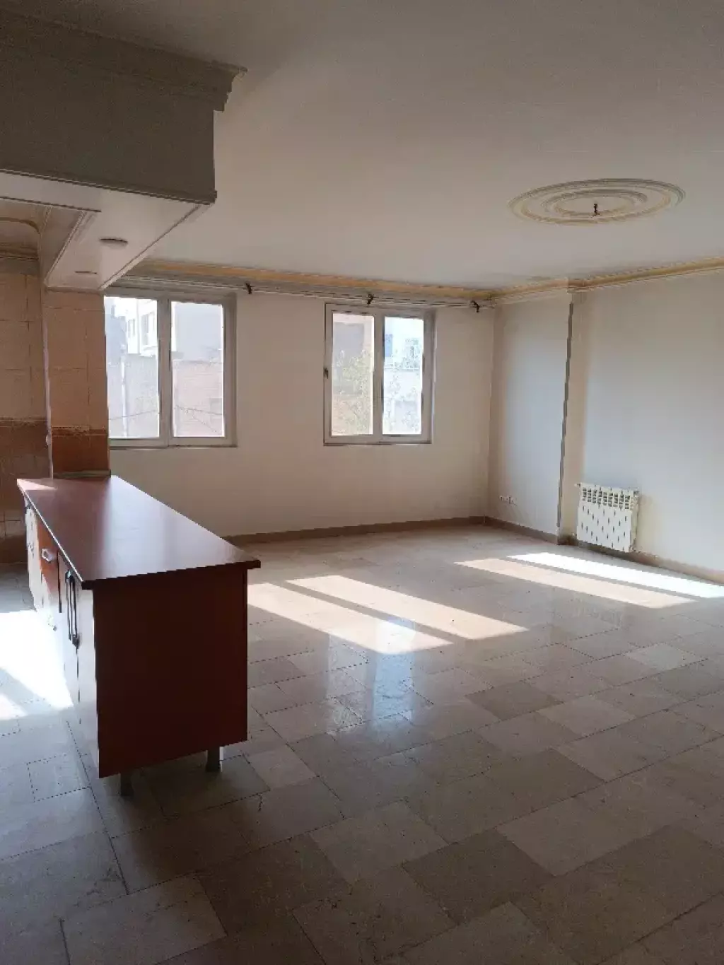 آپارتمان تک واحدی 120متری ط دوم فول امکانات - تصویر 2