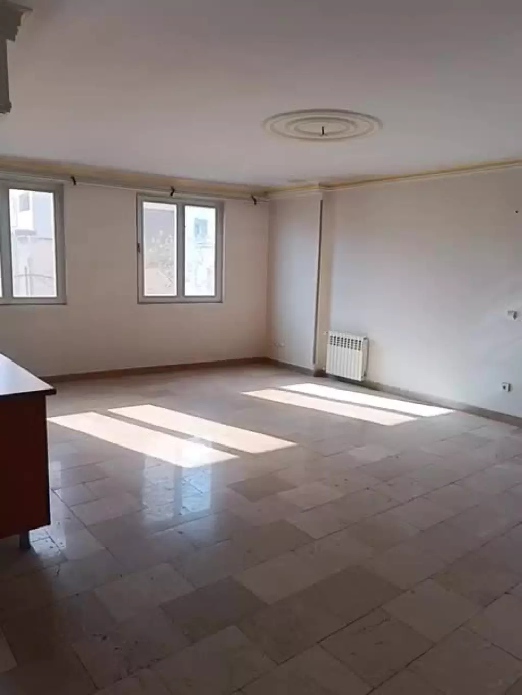 آپارتمان تک واحدی 120متری ط دوم فول امکانات