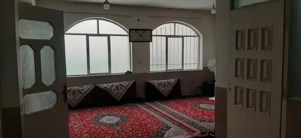 فروش ملک کلنگی قابل سکونت258 متر،مناسب ساخت و ساز - تصویر 3
