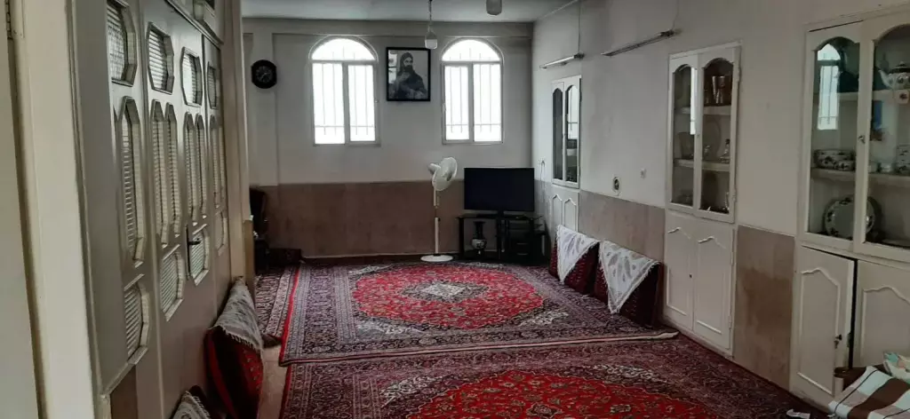 فروش ملک کلنگی قابل سکونت258 متر،مناسب ساخت و ساز - تصویر 5