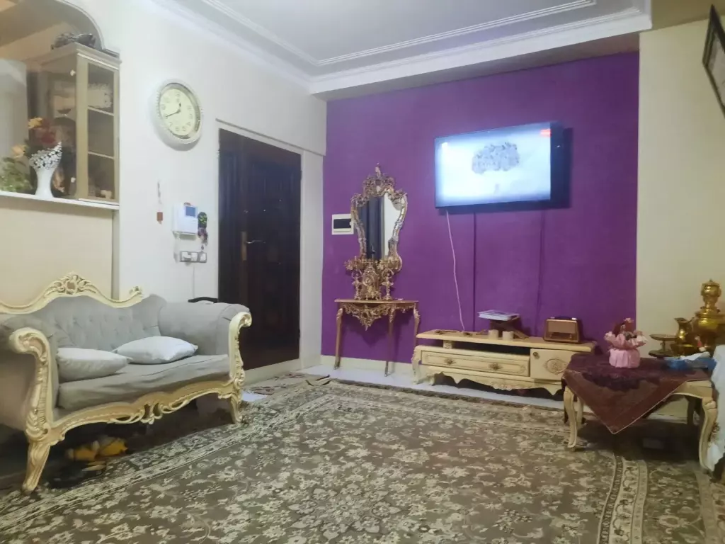 آپارتمان تک واحدی