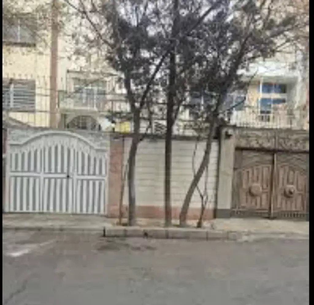 فروش ملک کلنگی به متراژ 270 متر مربع