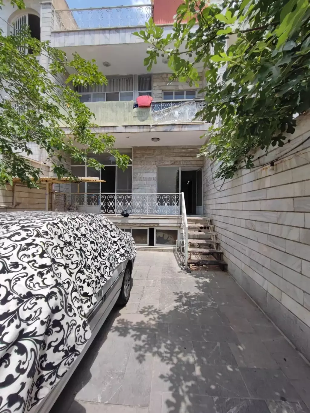 خانه ویلایی کلنگی 160 متری خیابان هنگام 4 طبقه