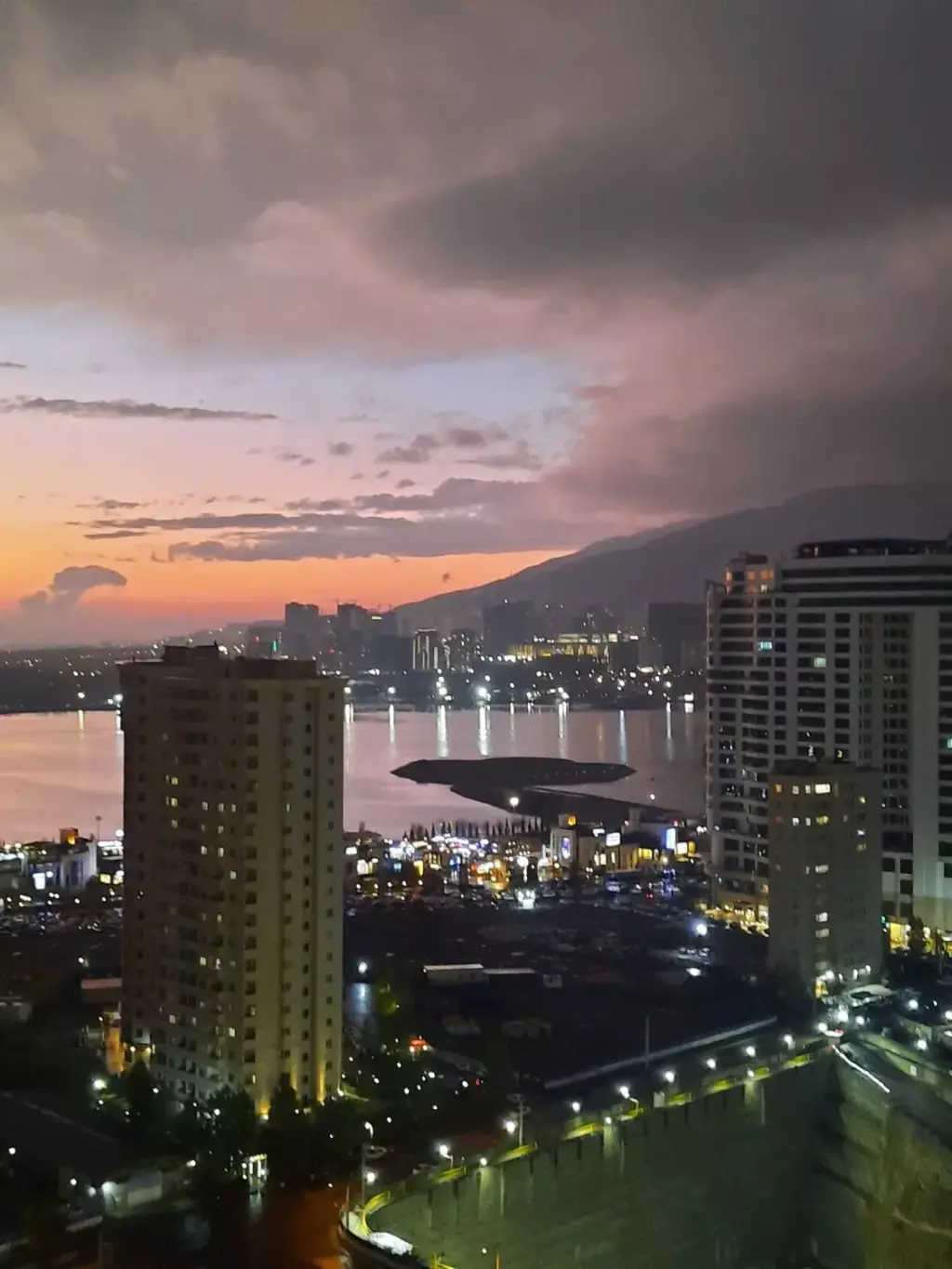 برج مجلل رزلند115متربرندشهرک گلستان ودریاچه - تصویر 2