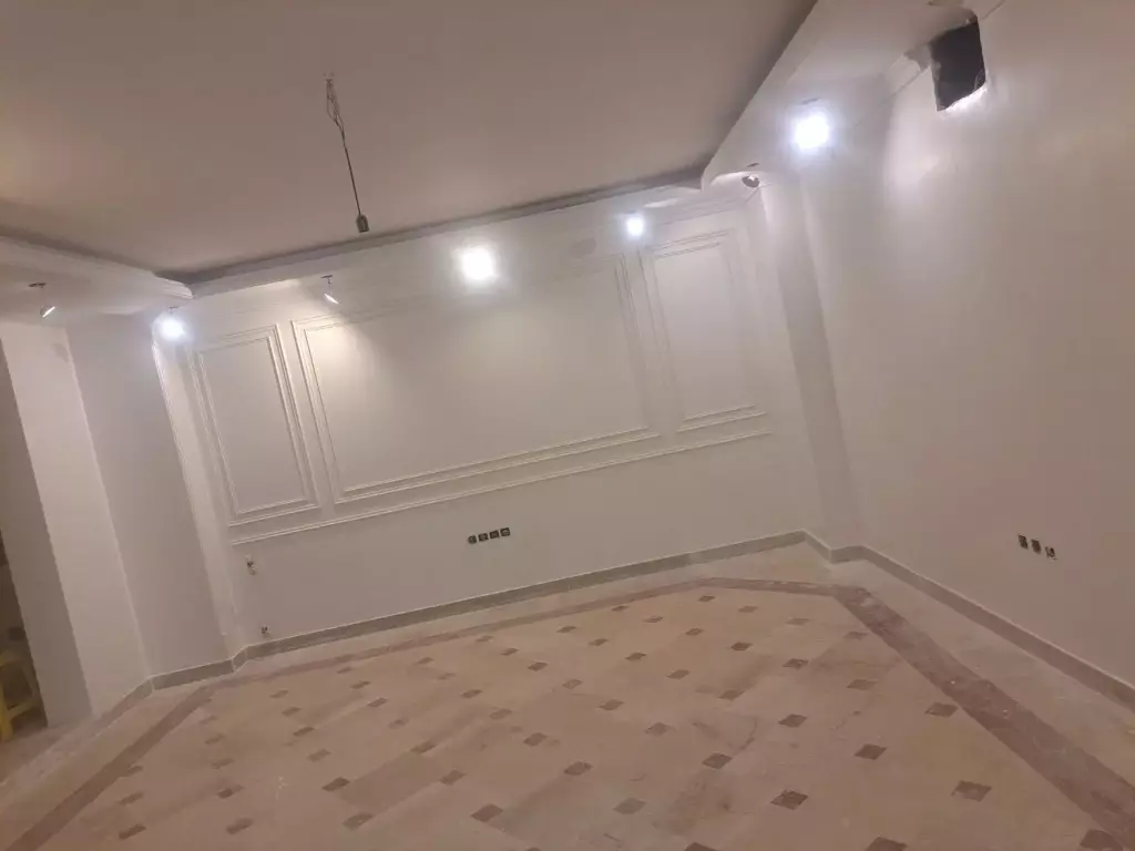 48 متری رهنی با پارکینگ
