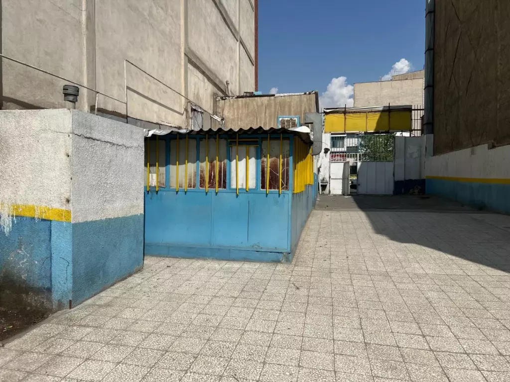 500 متر مناسب کارواش و گاراژ صنعتی براتوبان دماوند - تصویر 3