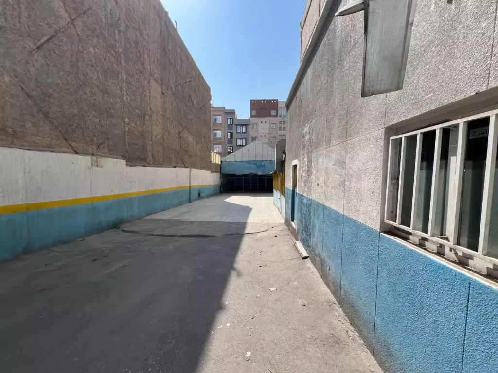 500 متر مناسب کارواش و گاراژ صنعتی براتوبان دماوند - تصویر 2