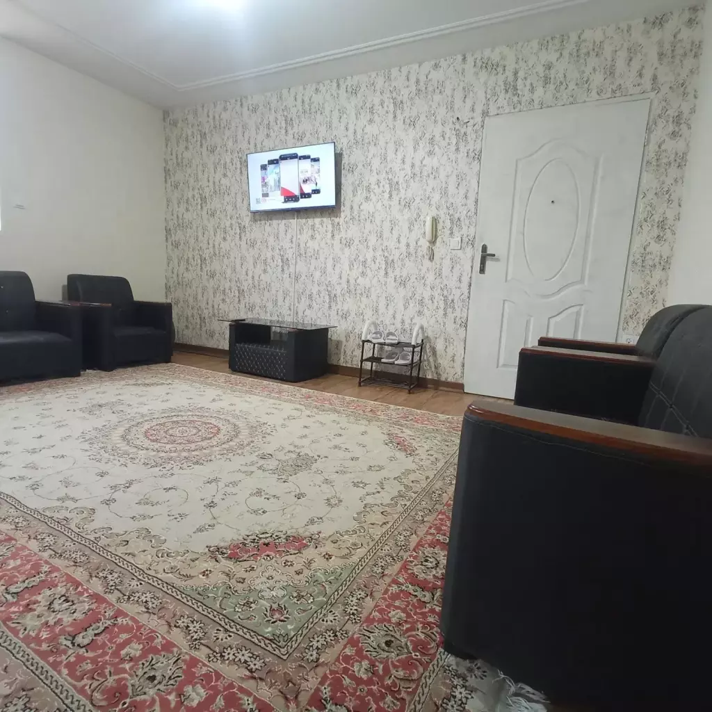 اجاره  آپارتمان همکف  دربست با پارکینگ - تصویر 3