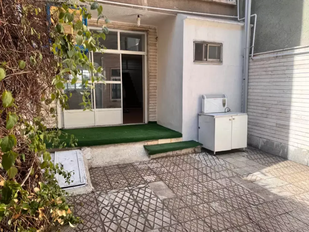 ملک دربستی دو طبقه و نیم - تصویر 5