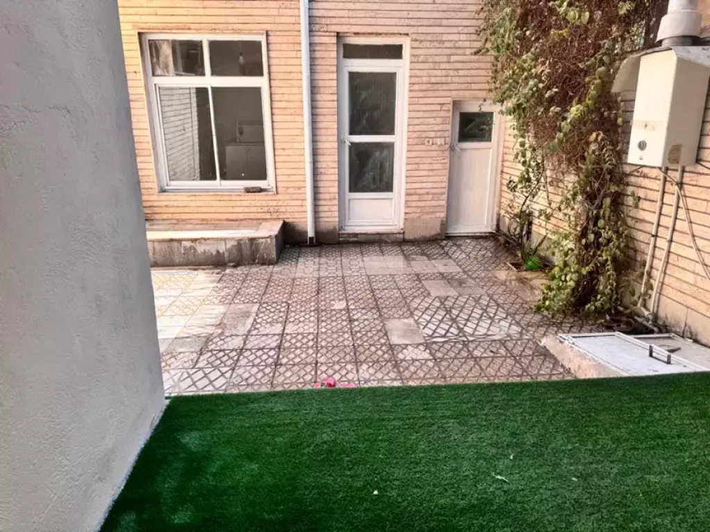 ملک دربستی دو طبقه و نیم - تصویر 4