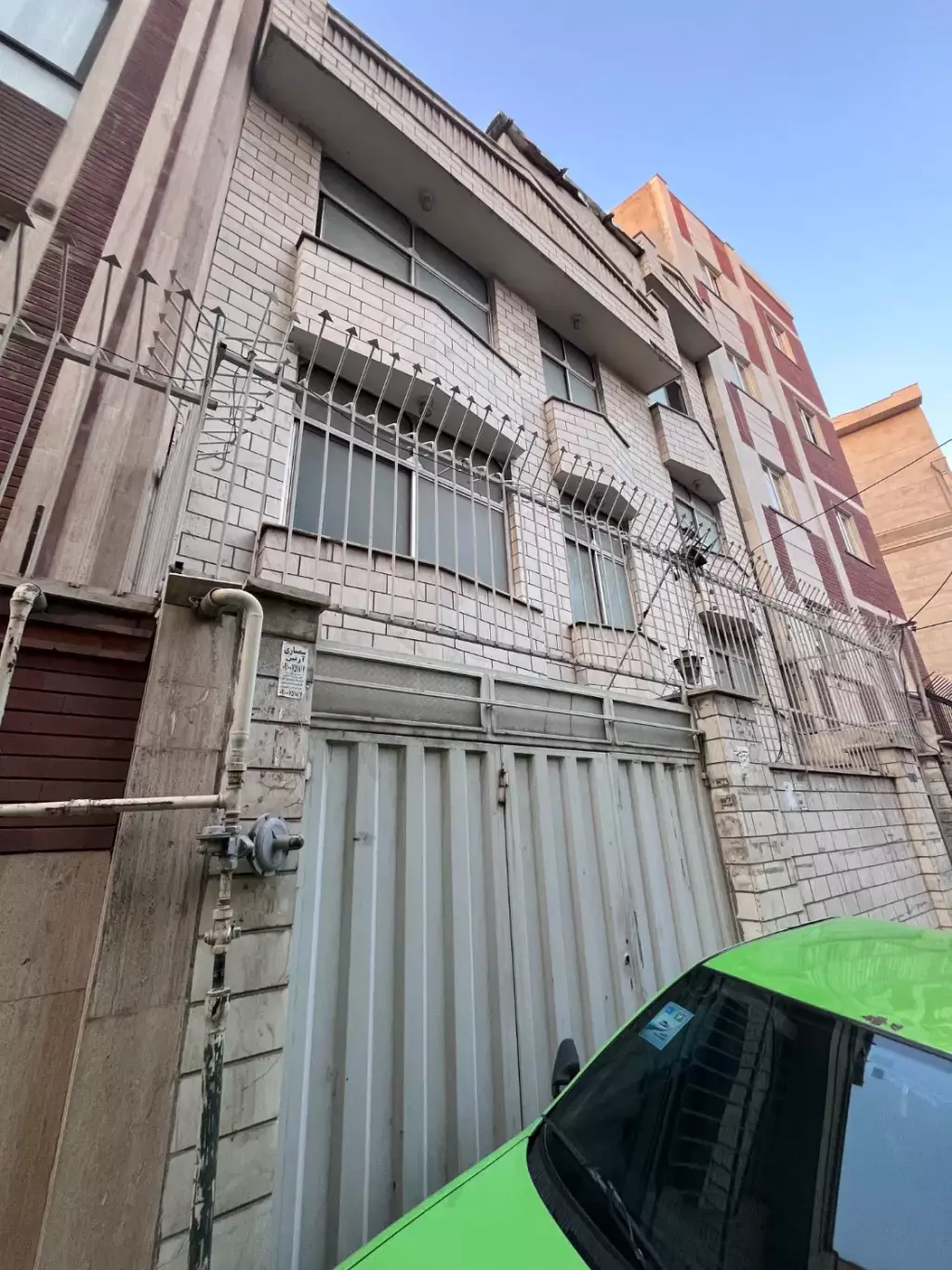 اپارتمان اجاره ای 4 طبقه یکجا و تکی - تصویر 2