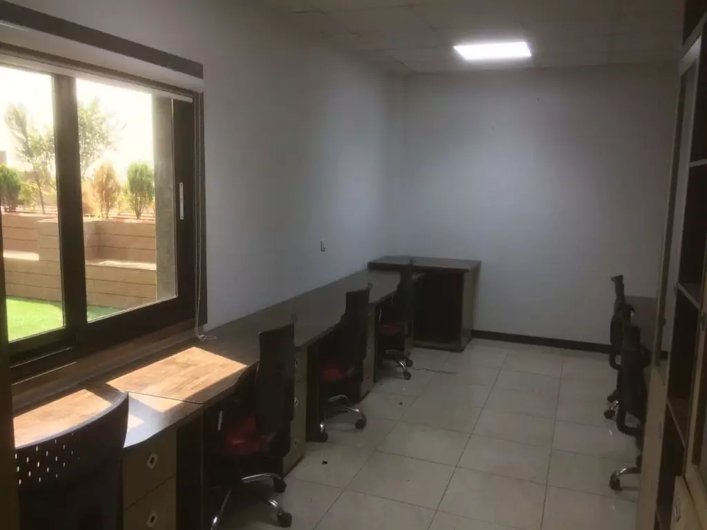 سند اداری فول امکانات ، فول مبله ، مالک هستم - تصویر 13