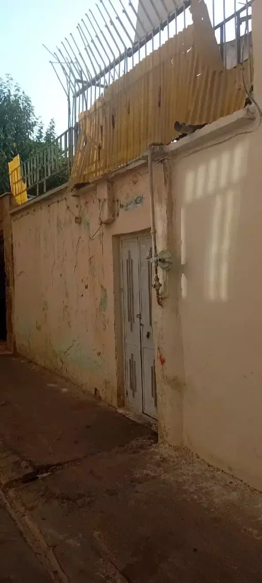 194 متر کلنگی - تصویر 2