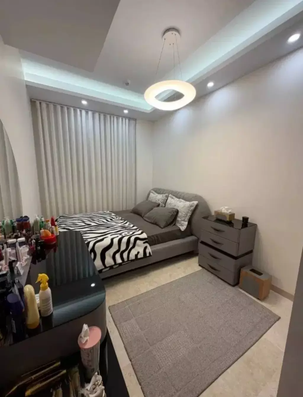 58مترتکخوابه نما گرانیت غرق نور سالن پرده خور - تصویر 2