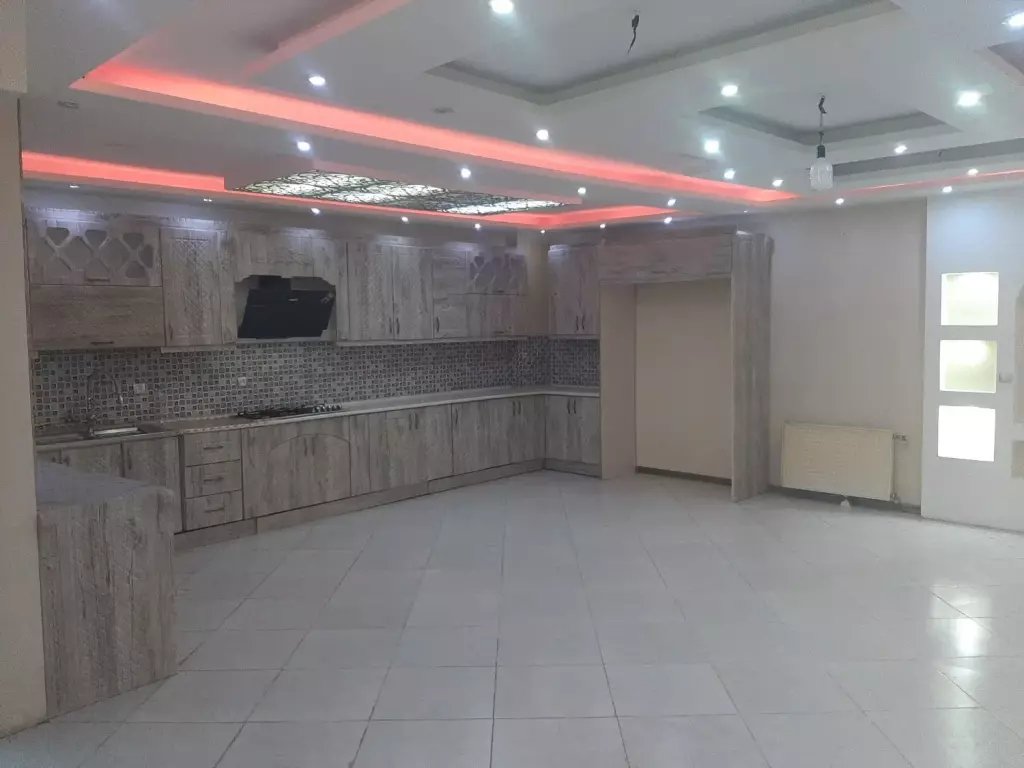 آپارتمان 97 متری  دوخواب  شهسوار شمالی - تصویر 3