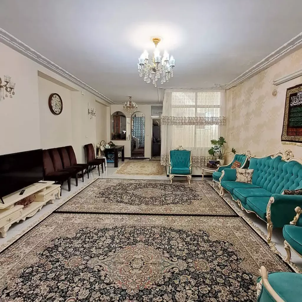 نارمک 120متر ویلایی2خواب شمالی طبقه روی همکف