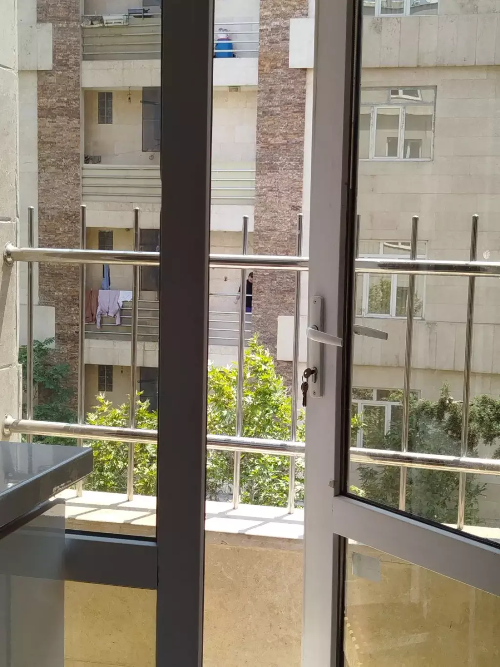75متری خوش نقشه، رو به آفتاب - تصویر 2