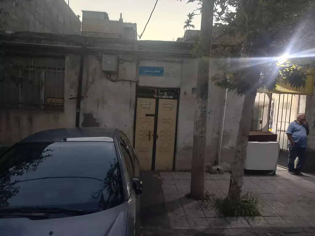 اجاره ویلایی قدیمی دربستی،انبار،کارگاه ساکت - تصویر 2