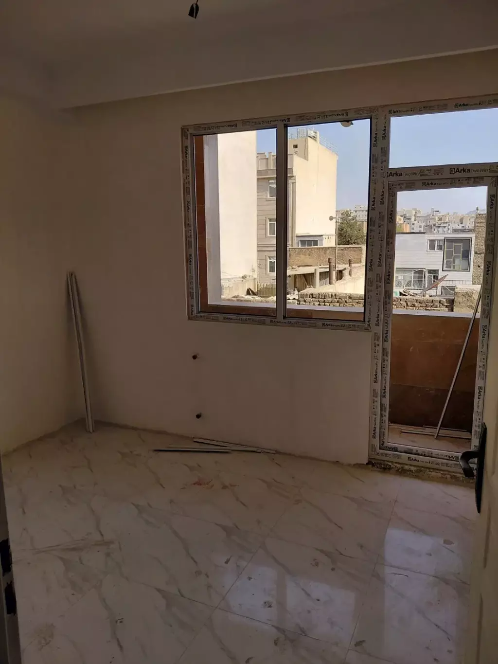 اپارتمان نوساز کلید نخودره 85 متری - تصویر 4
