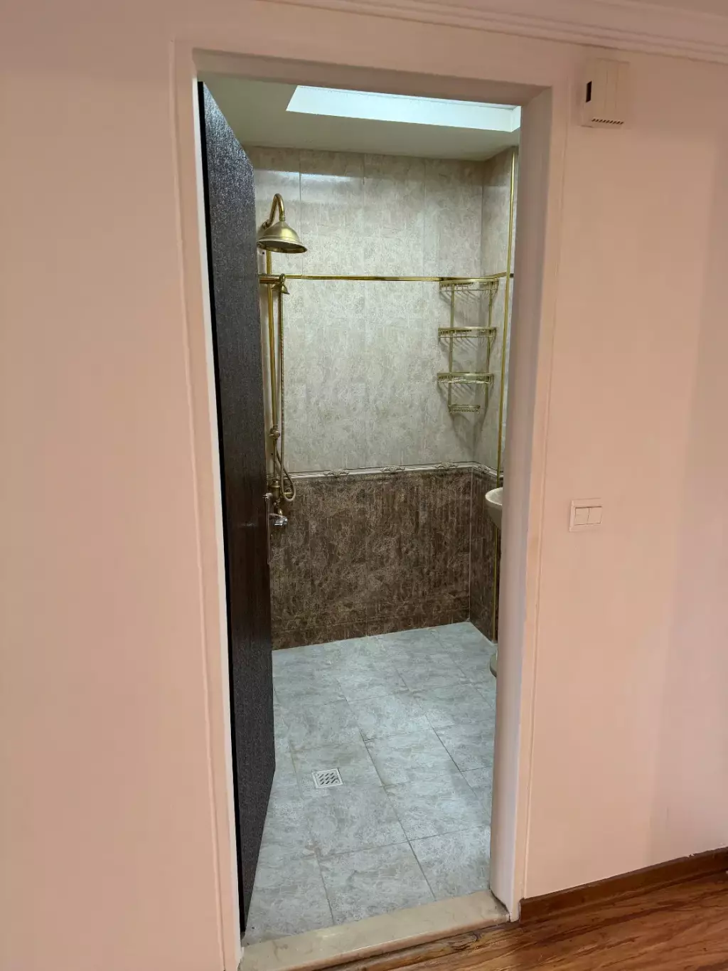 آپارتمان مسکونی خیابان شقایق - تصویر 8