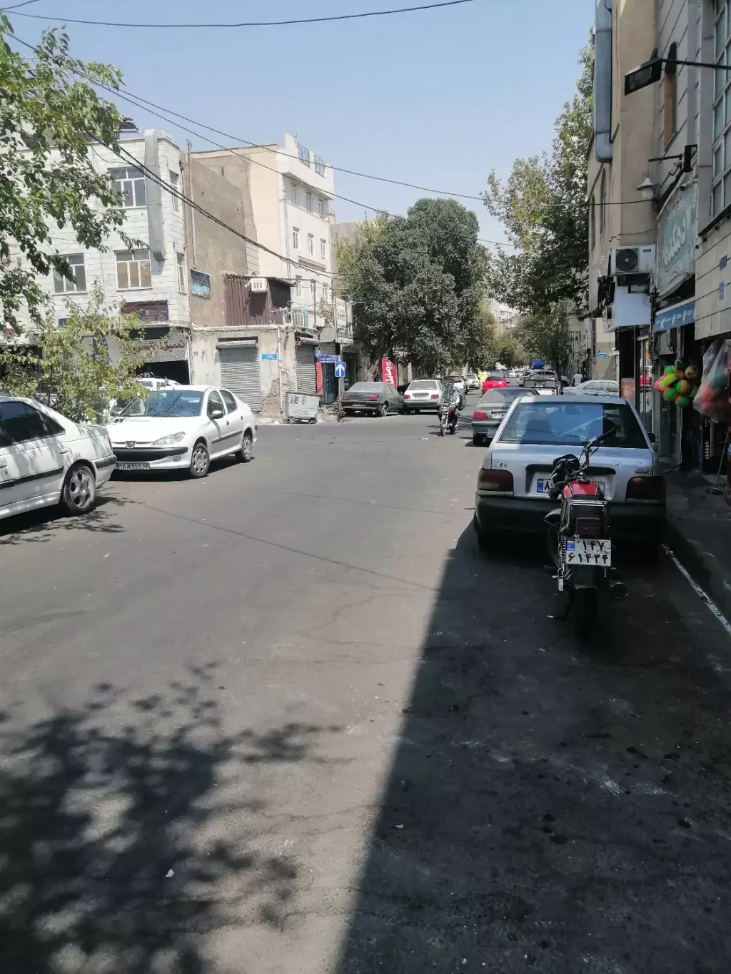 اجاره مغازه تمام سرامیک با سرویس بهداشتی و حمام - تصویر 5