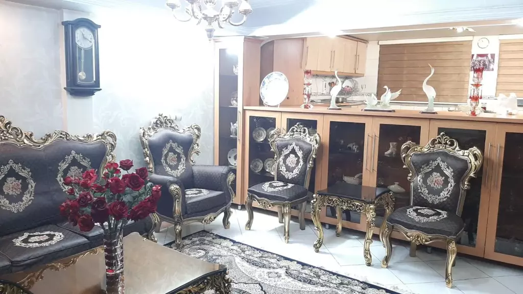 اپارتمان 95 متری  خیابان قیام جنوبی - تصویر 2