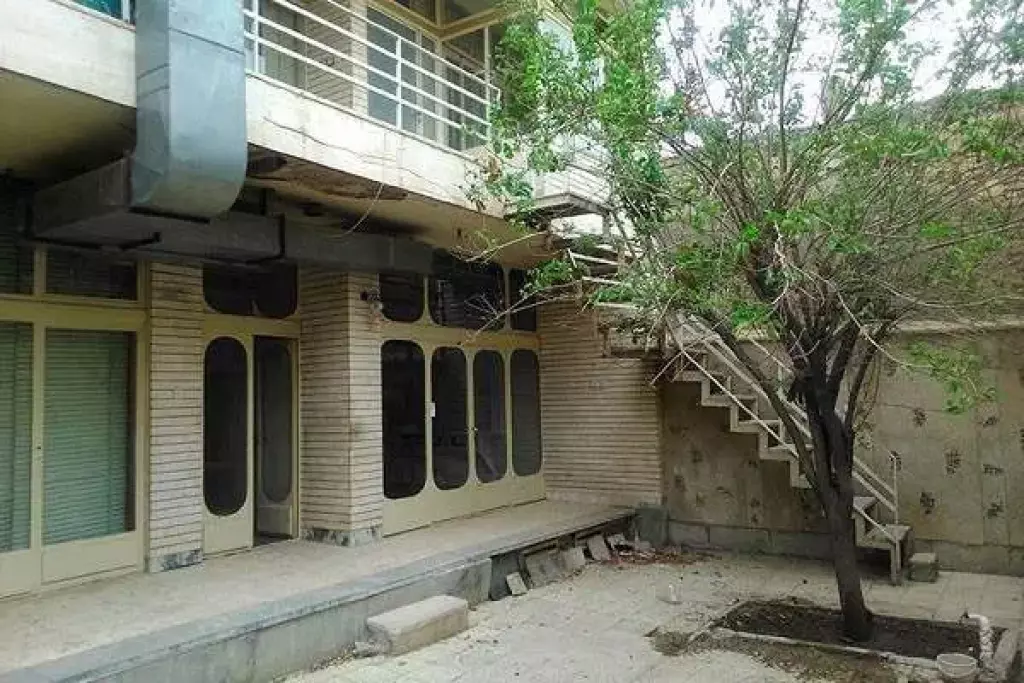 خانه 194 متری 5 اتاق مناسب تولید