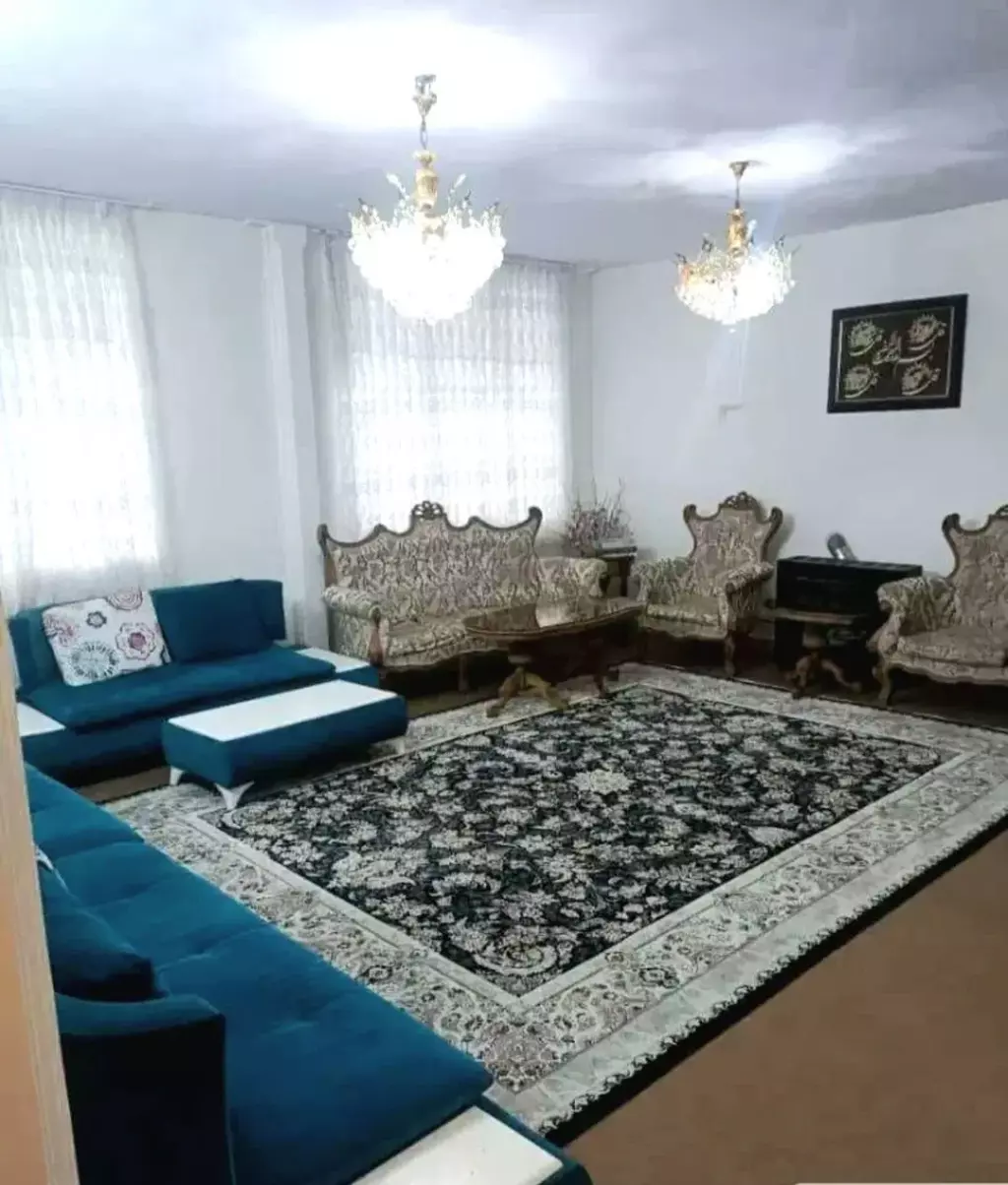 شکوفه نیکنام/ اجاره 82 متری / دسترسی به مترو