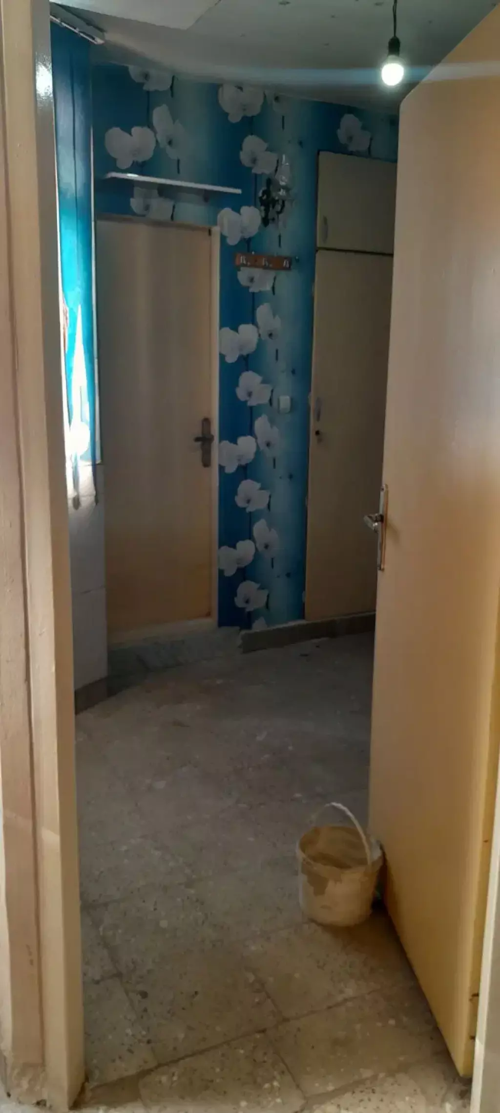 آپارتمان غرق در نور دسترسی به مترو و بی ار تی - تصویر 5