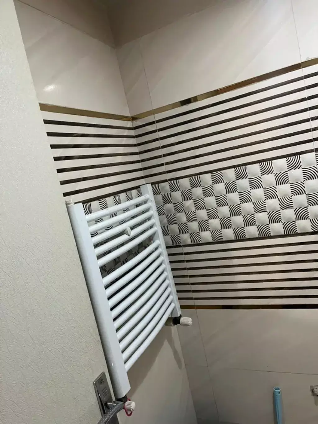 115 متر رهن کامل طبقه اول فول امکانات - تصویر 5